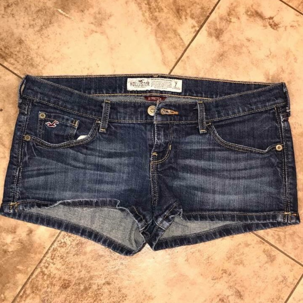 Hollister jean shorts
